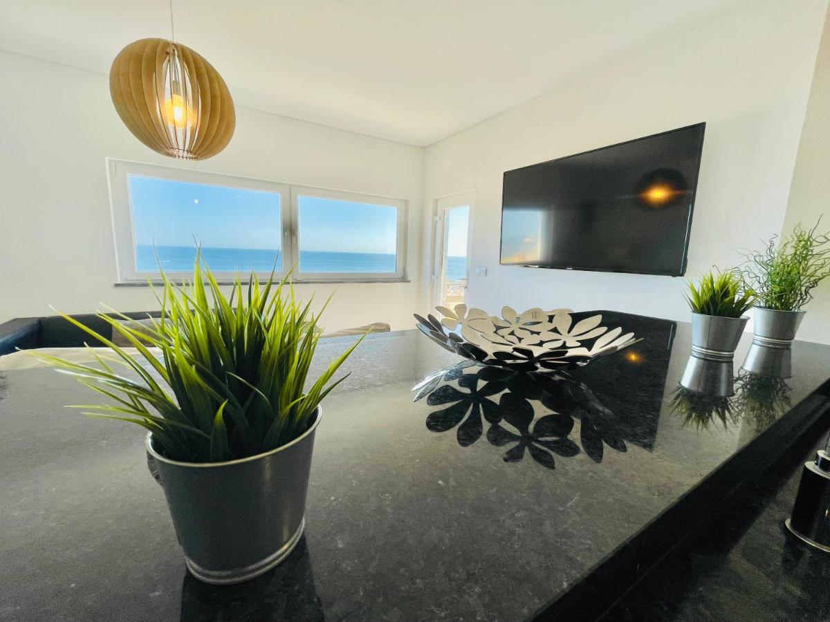 Sublimar - Beachfront - Tv Terrace - Nightlife ปอร์ติเมา ภายนอก รูปภาพ